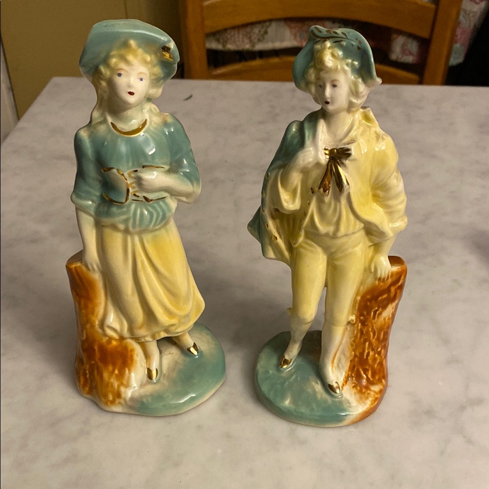 Vintage Stanford Pottery Figurines Dutch Colonial set of 2 - Blue and Yellow